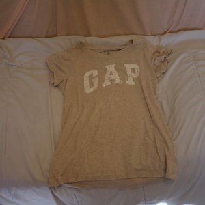 GAP T-Shirt